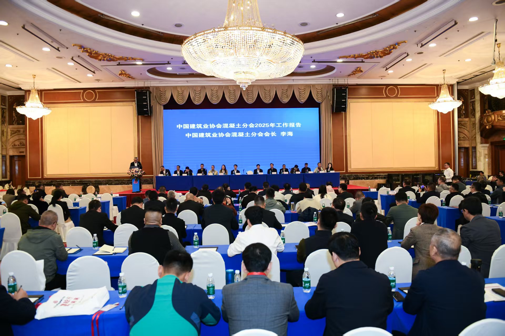 全景.jpg 全景.jpg