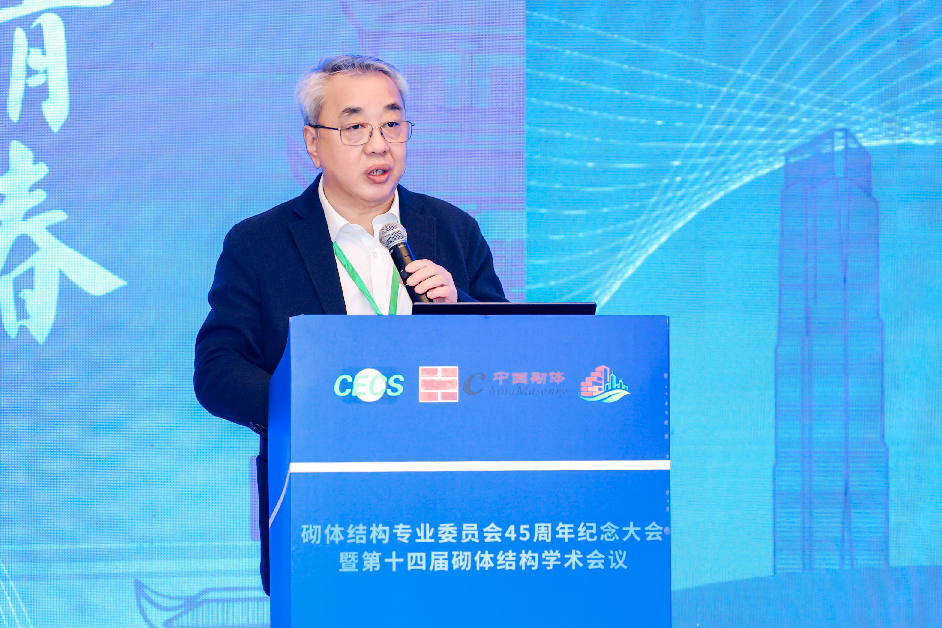 WXW7654.jpg WXW7654.jpg