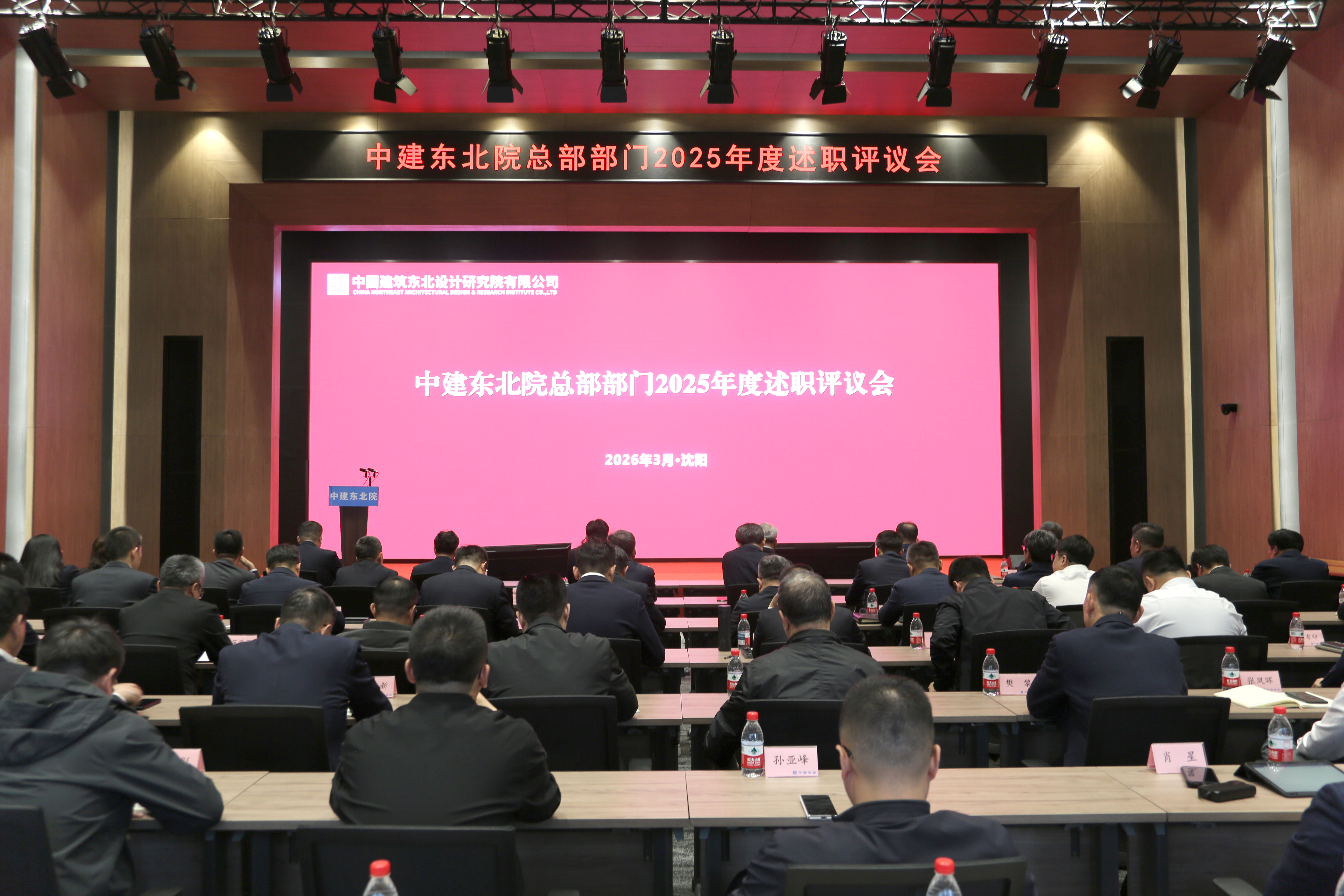 K72A1829-xiu.jpg K72A1829-xiu.jpg